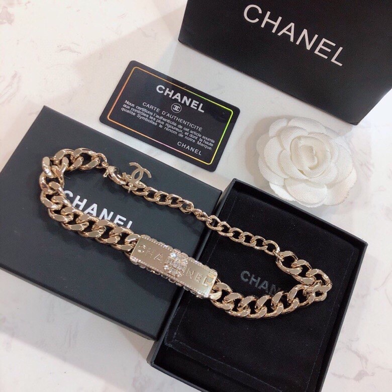 Chanel Necklaces